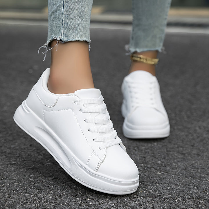 Women’s Casual Everyday Sneakers