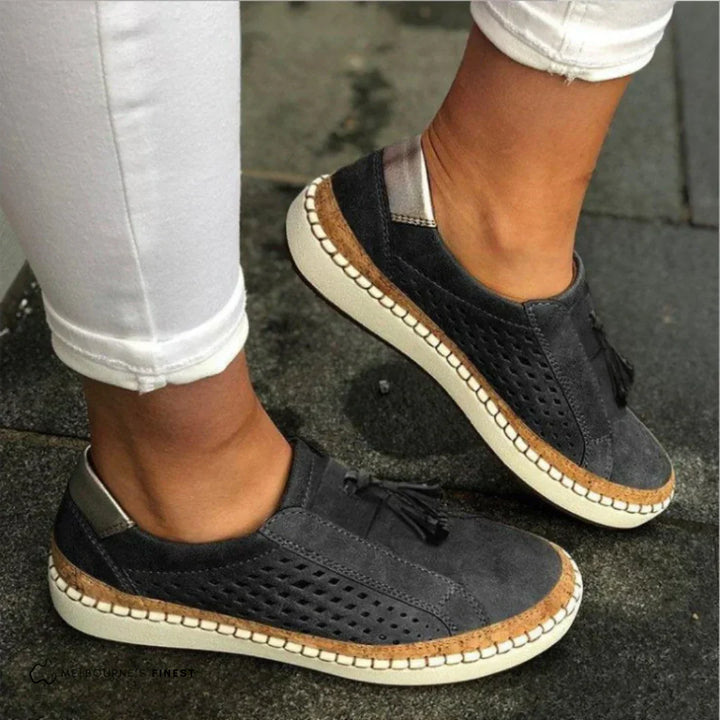 Women's Comfortable Slip-On Walking Shoes