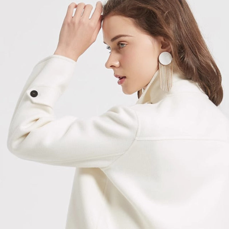 Isolde | Chic Cropped Jacket