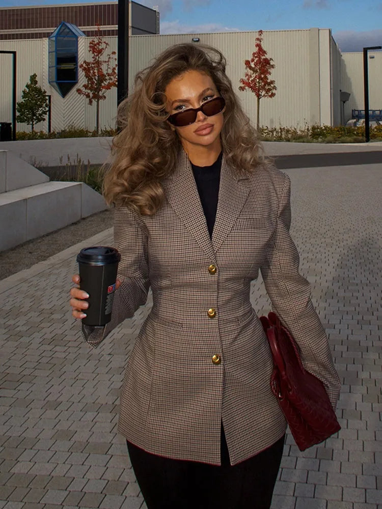 Tailored Plaid Blazer | Defined Sophisticated Silhouette