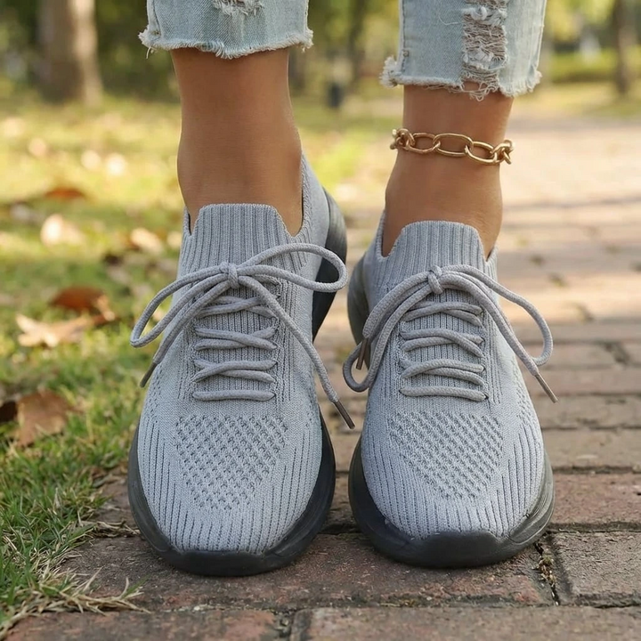 Women’s Walking Trainers with Cushioned Sole