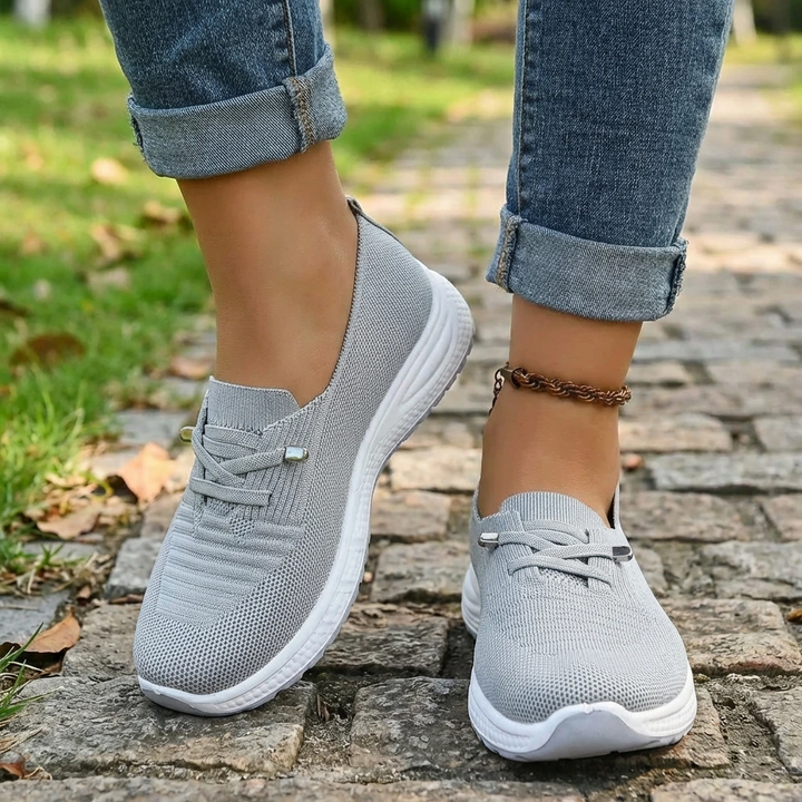 Women’s Lightweight Walking Trainers with Cushioned Sole