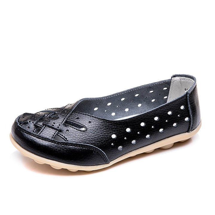 Aralyn | Casual Perforated Flat Shoes - LXNDON