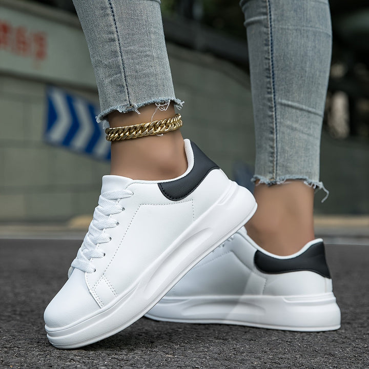 Women’s Casual Everyday Sneakers