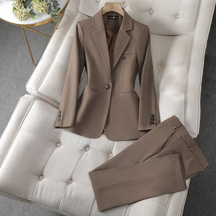 Claudia | Effortless Stylish Blazer & Trouser Set - LXNDON