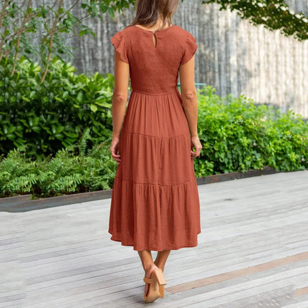 Elegant Maxi Dress with Figure - Flattering Fit - LXNDON
