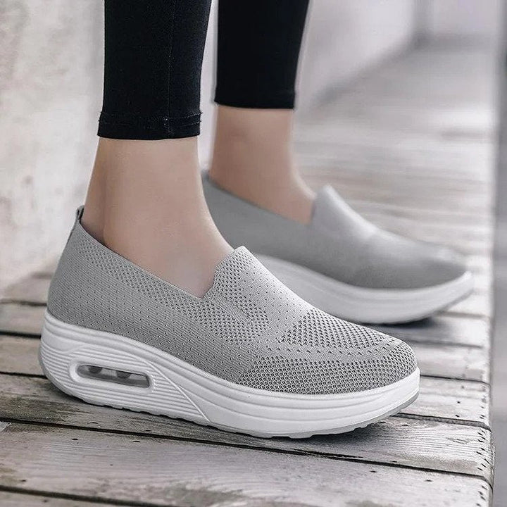 Women's Lightweight Slip-On Walking Shoes