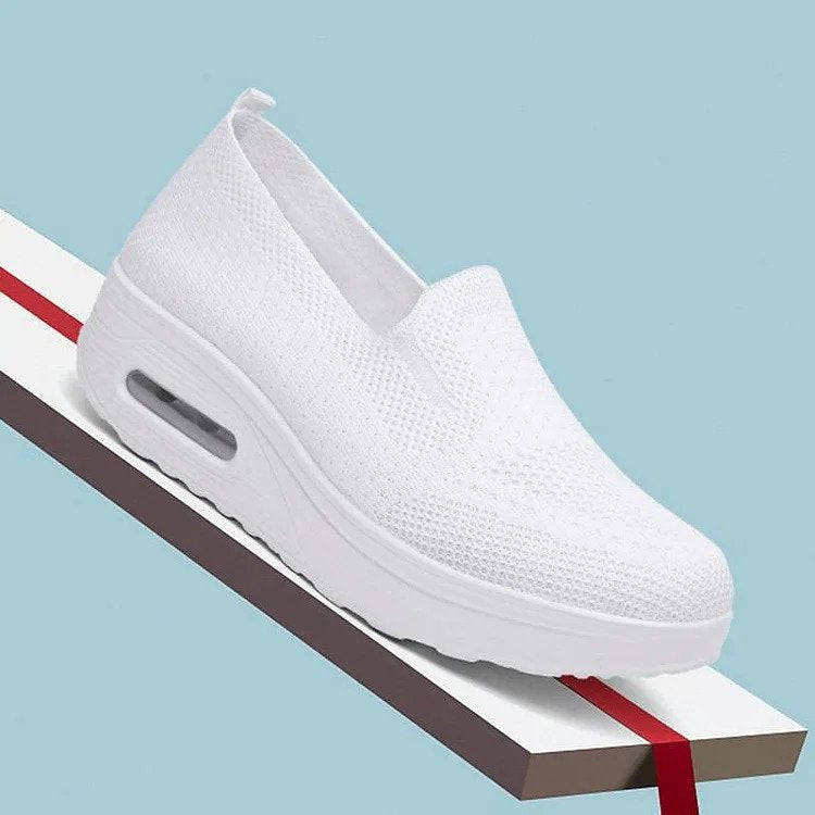 Women's Lightweight Slip-On Walking Shoes