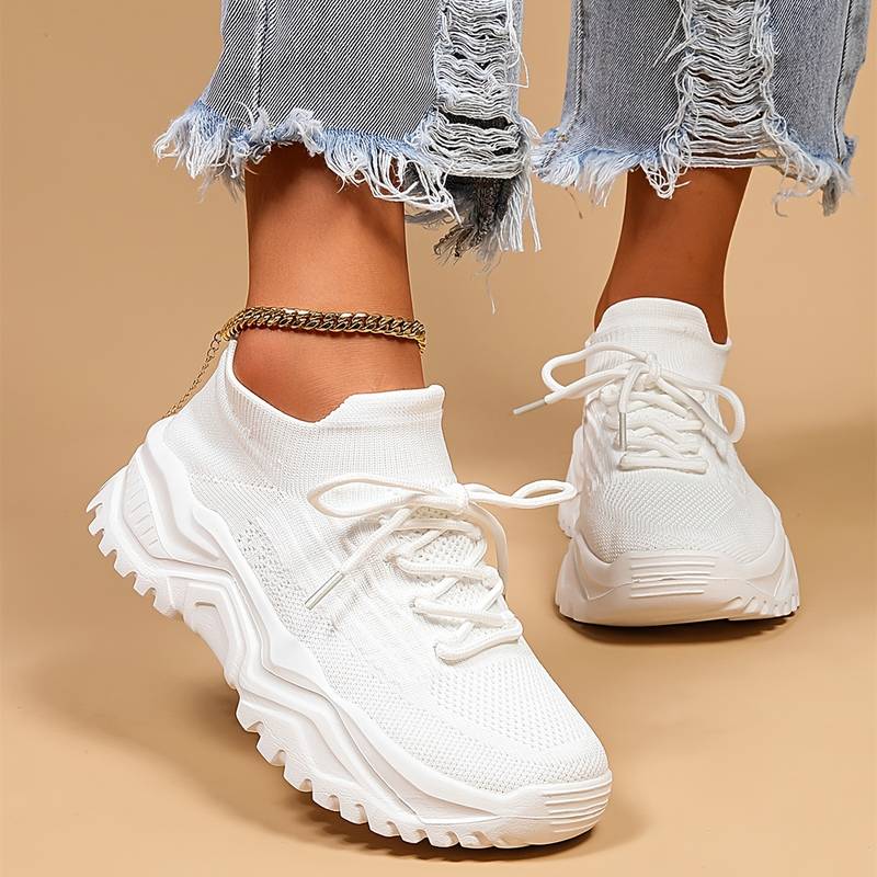 Women’s Chunky Knit Lace-Up Trainers