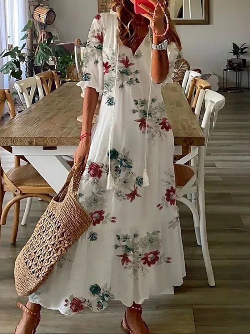 Figure - Flattering Boho Maxi Dress - LXNDON
