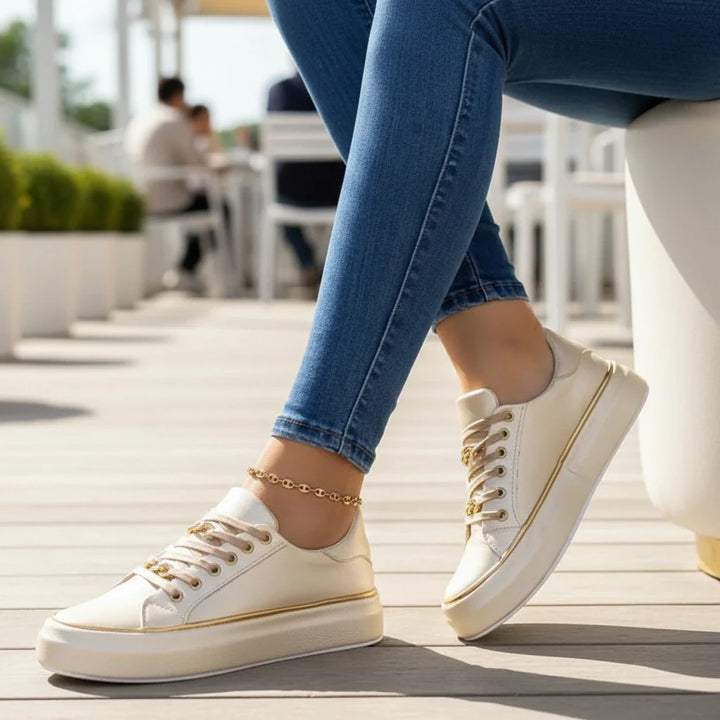 Women's Casual Chain Detail Sneakers