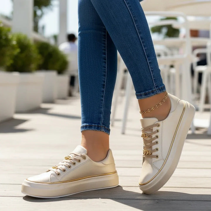 Women's Casual Chain Detail Sneakers