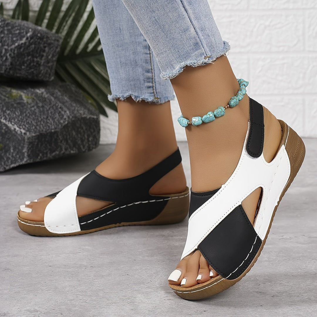 Marisol | Stylish Colorblock Walking Sandals - LXNDON