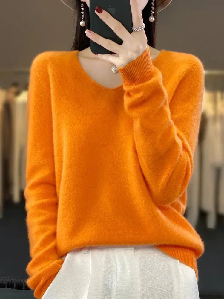 Nerisse | Elegant V - Neck Sweater - LXNDON