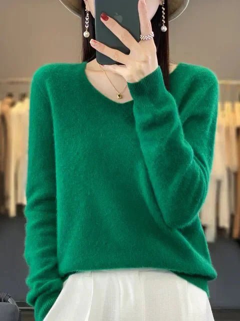 Nerisse | Elegant V - Neck Sweater - LXNDON