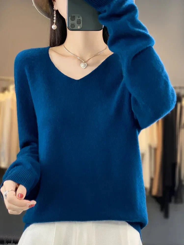 Nerisse | Elegant V - Neck Sweater - LXNDON