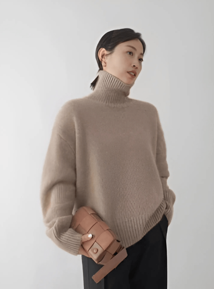 Nolene | Minimalist High - Neck Sweater - LXNDON