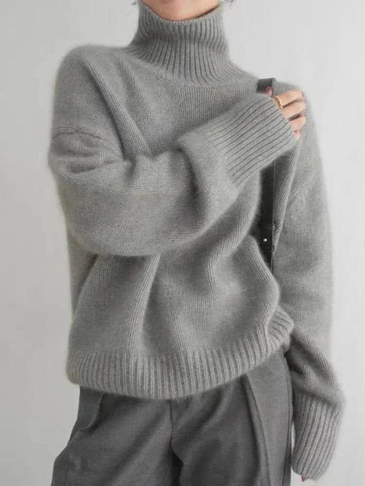 Nolene | Minimalist High - Neck Sweater - LXNDON