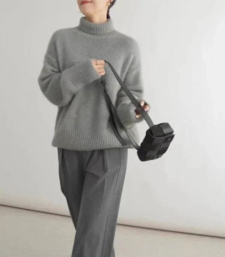 Nolene | Minimalist High - Neck Sweater - LXNDON